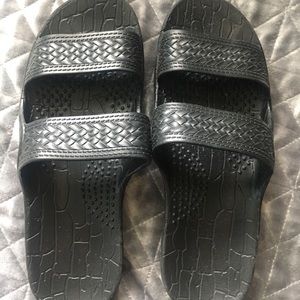 Black sandals